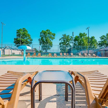 Lofty Retreat & Paradise Pointe Branson Exterior photo